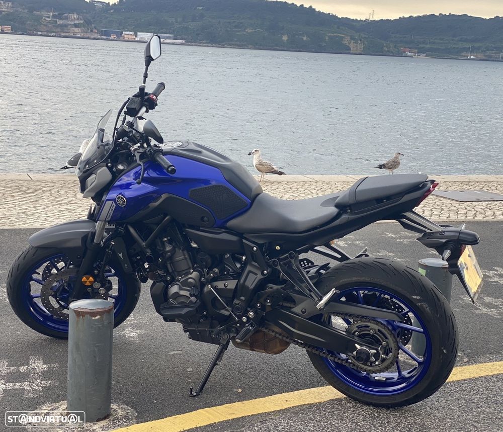 Yamaha MT-07 RM 33 Ver 01 - 2