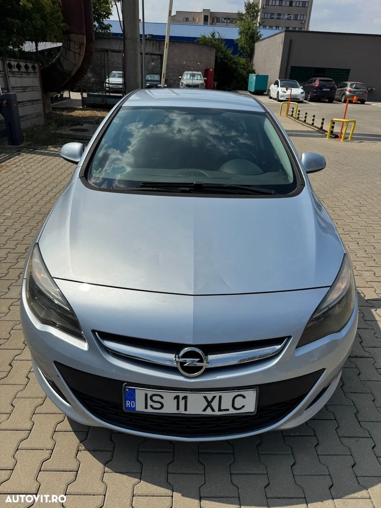 Opel Astra 1.4 Turbo ECOTEC Selection - 9