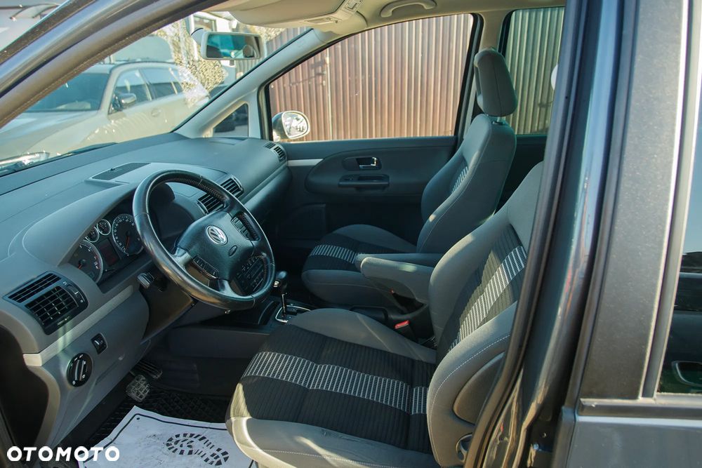 Volkswagen Sharan 1.8 5V Turbo Automatik Highline - 21