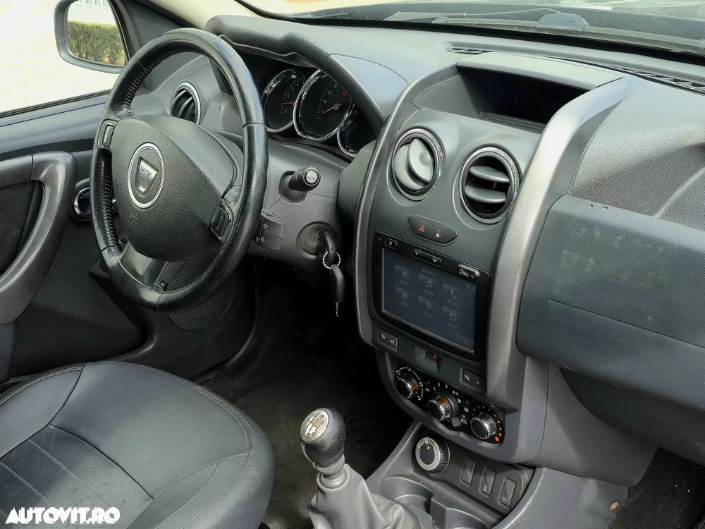 Dacia Duster dCi 110 FAP 4x4 Laureate - 16