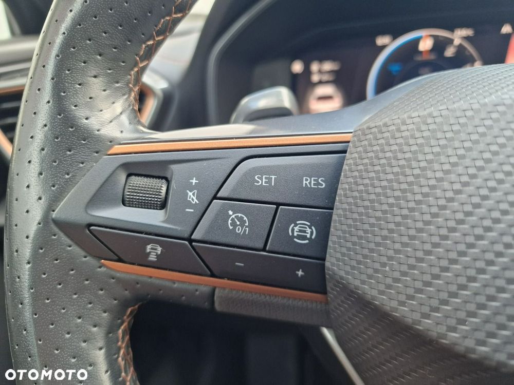 Cupra Formentor 1.4 e-Hybrid DSG - 37