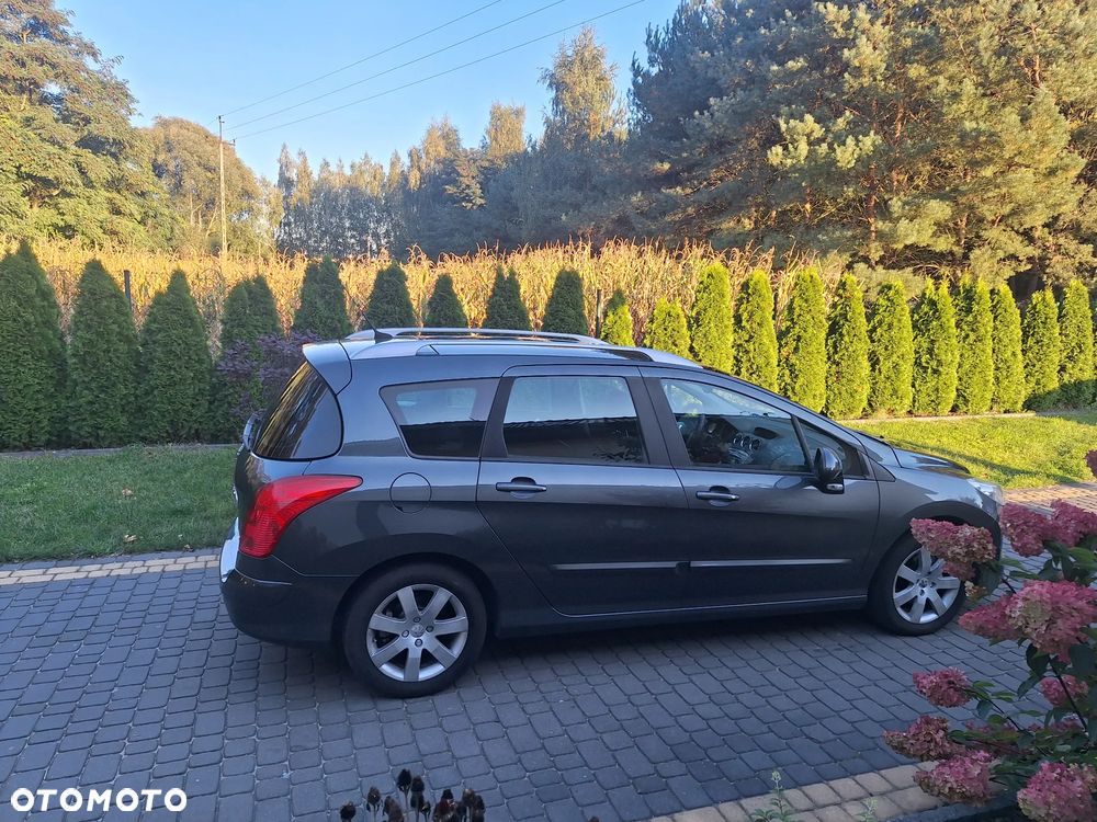 Peugeot 308 - 6