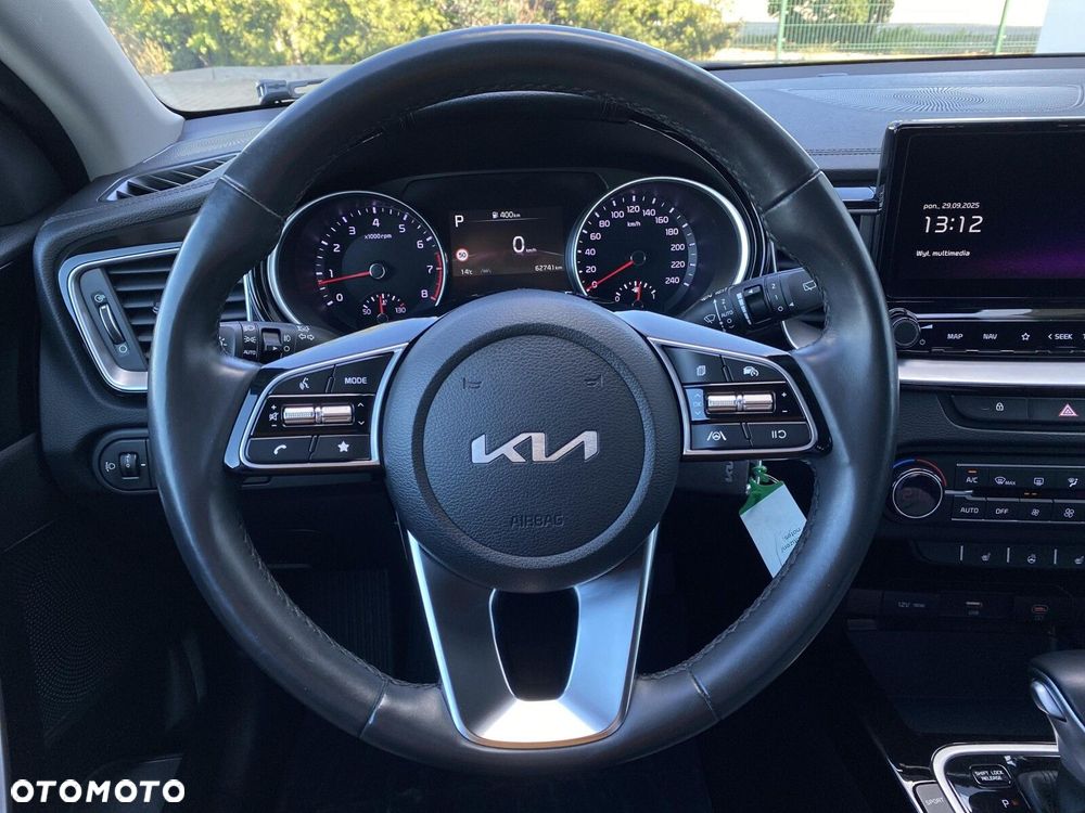 Kia Ceed 1.5 T-GDI L DCT - 14