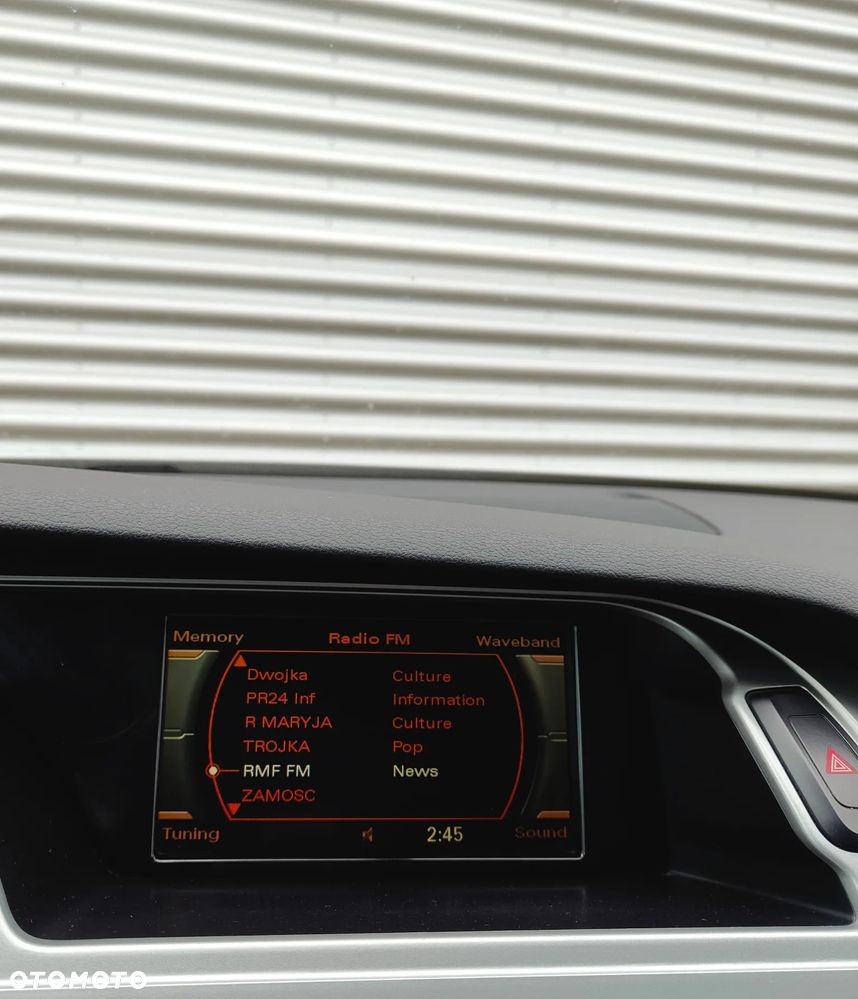 Audi A4 Avant 2.0 TDI - 8