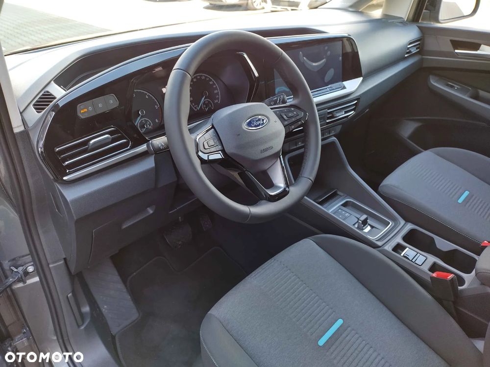 Ford Tourneo Connect Grand - 4