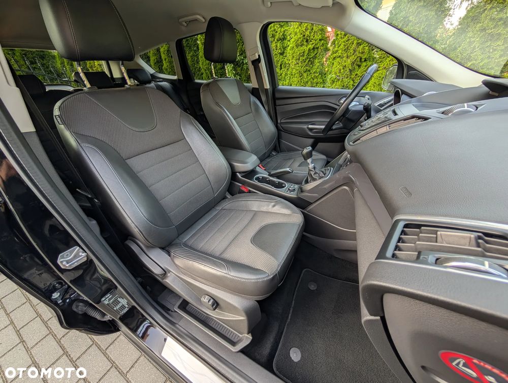 Ford Kuga 2.0 TDCi AWD Edition - 22