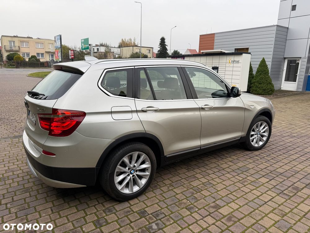 BMW X3 xDrive20i Advantage - 7