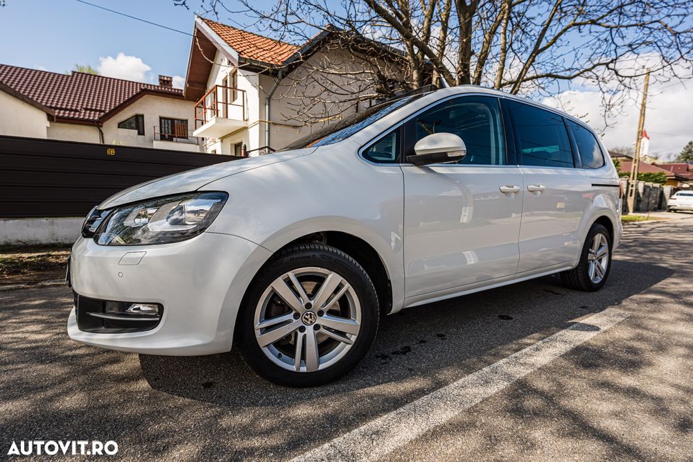 Volkswagen Sharan 2.0 TDI DSG (BlueMotion Technology) Highline - 23
