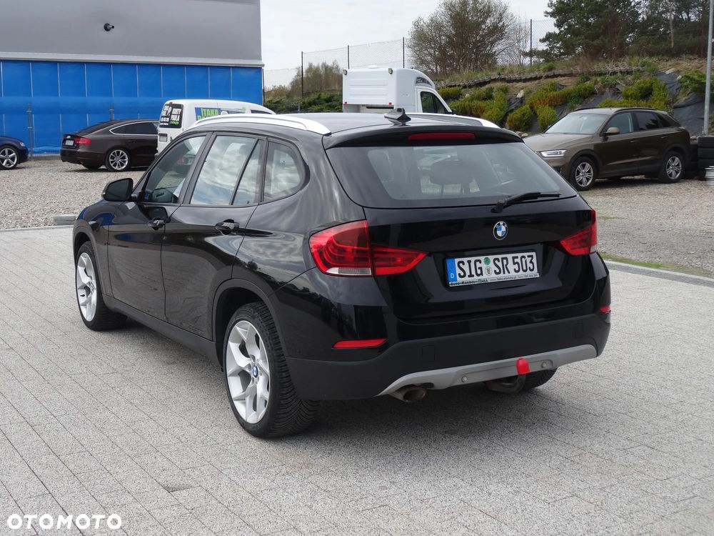 BMW X1 sDrive18d xLine - 10