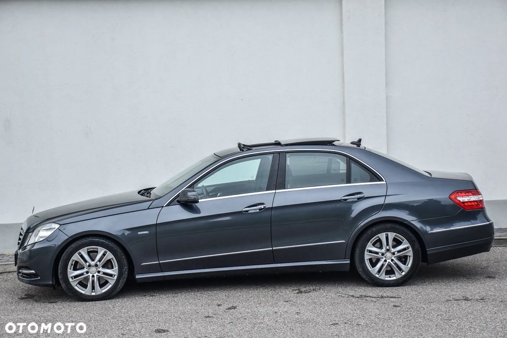 Mercedes-Benz Klasa E 350 CDI DPF 4Matic BlueEFFICIENCY 7G-TRONIC Avantgarde - 16