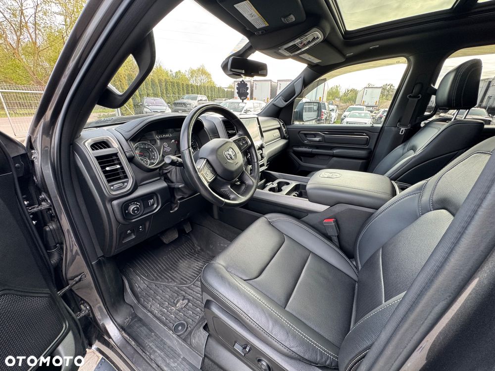 RAM 1500 5.7 Quad Cab Laramie - 23