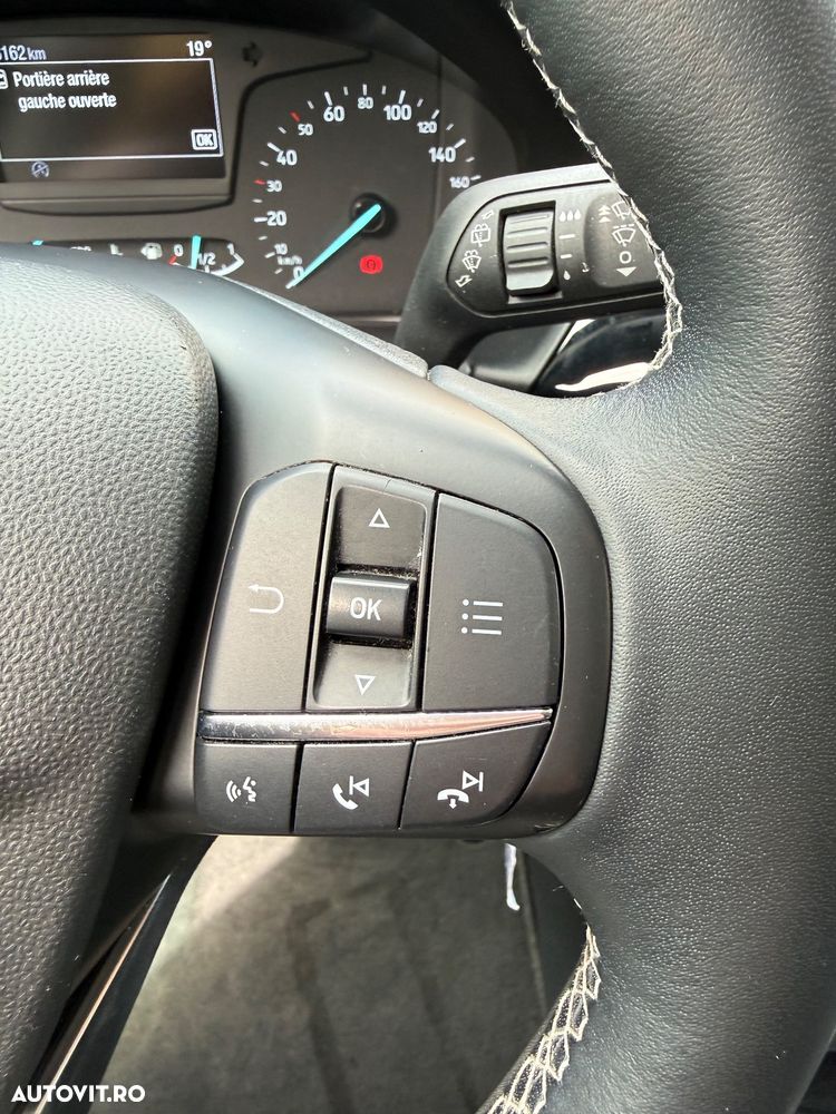 Ford Fiesta 1.0 EcoBoost S&S COOL&CONNECT - 18