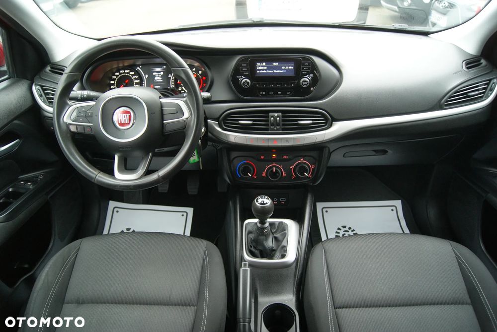 Fiat Tipo 1.4 T-Jet 16v Pop - 14