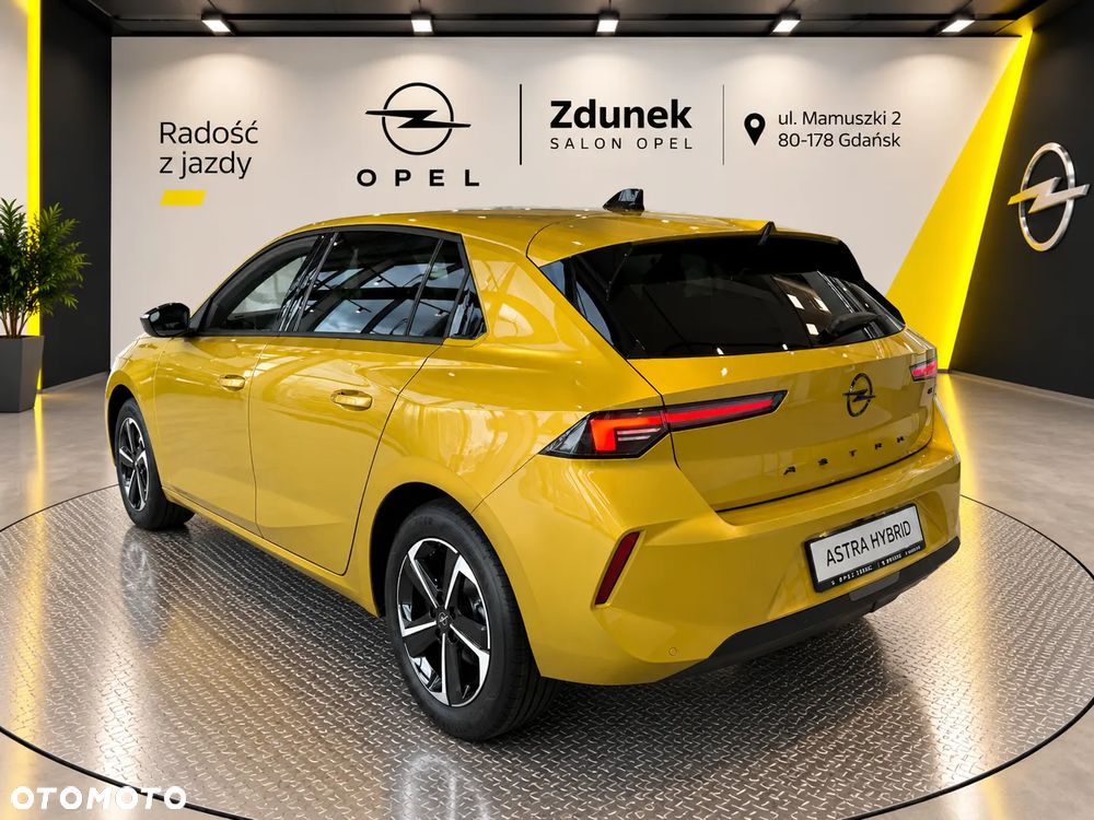 Opel Astra 1.2 T mHEV Business Edition eDTC - 7