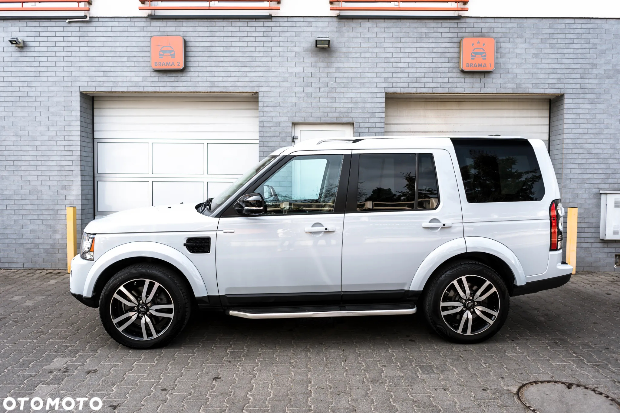 Land Rover Discovery IV 3.0 V6 SC Landmark - 5