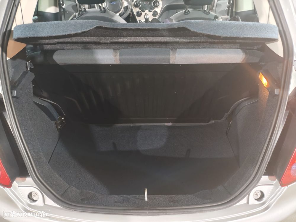 Ford KA 1.2 Titanium - 11