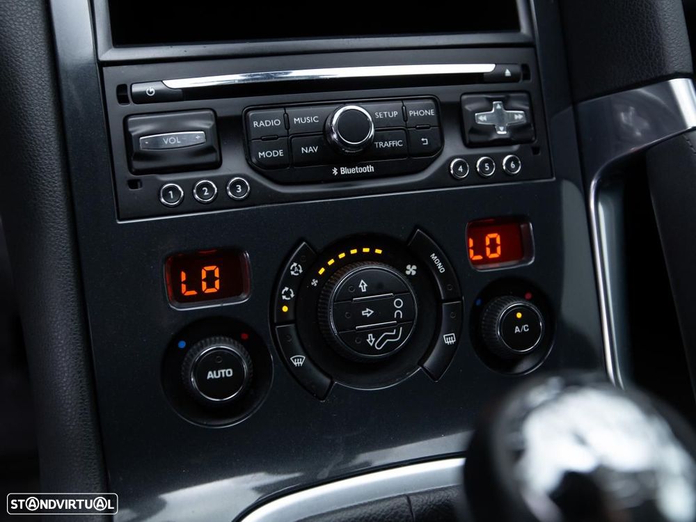 Peugeot 3008 - 15