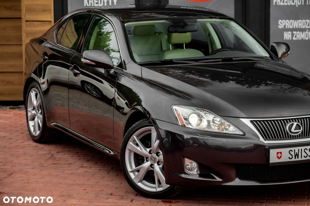 Lexus IS 250 Executive Line - 2