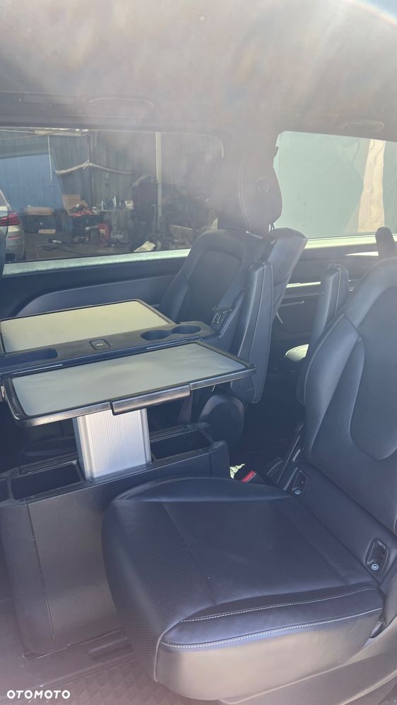 Mercedes-Benz Klasa V 250 (BlueTEC) d Avantgarde 7G-Tronic (d³ugi) - 17