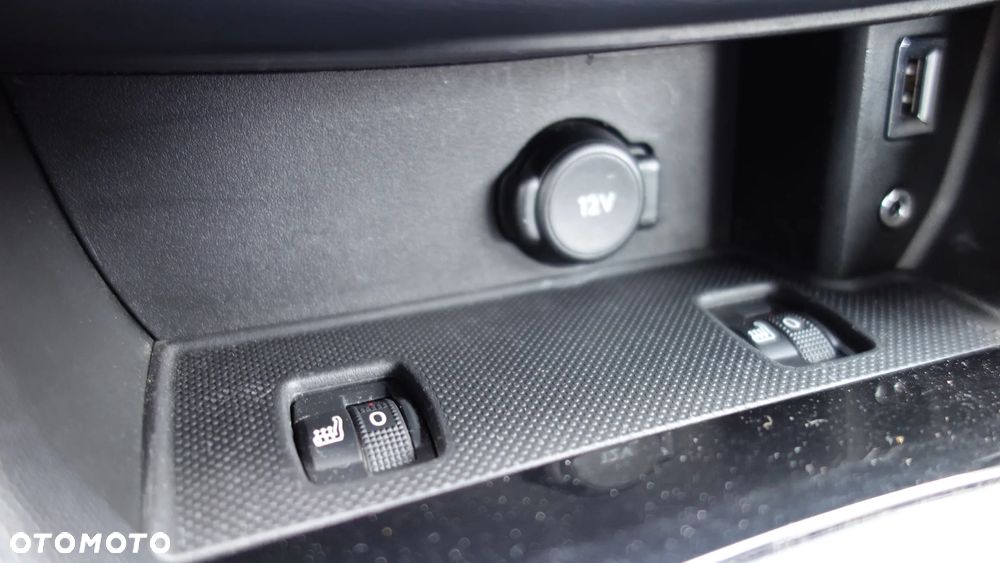 Peugeot 308 BlueHDi 120 EAT6 Stop & Start Allure - 26