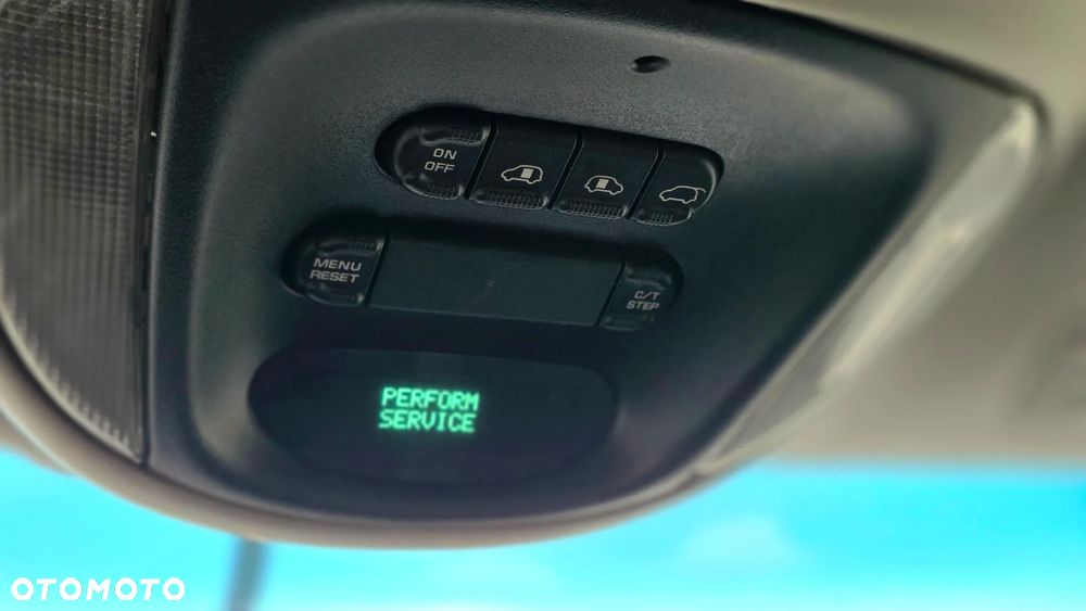 Chrysler Grand Voyager 2.8 CRD Automatik Limited - 16
