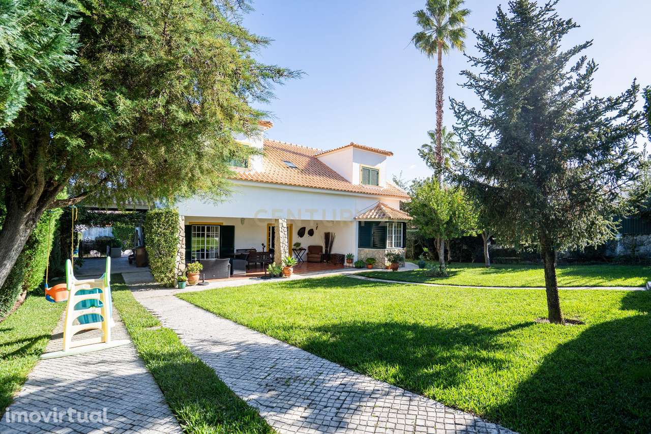 Moradia T6 para venda com piscina, Verdizela, Corroios - Grande imagem: 2/60