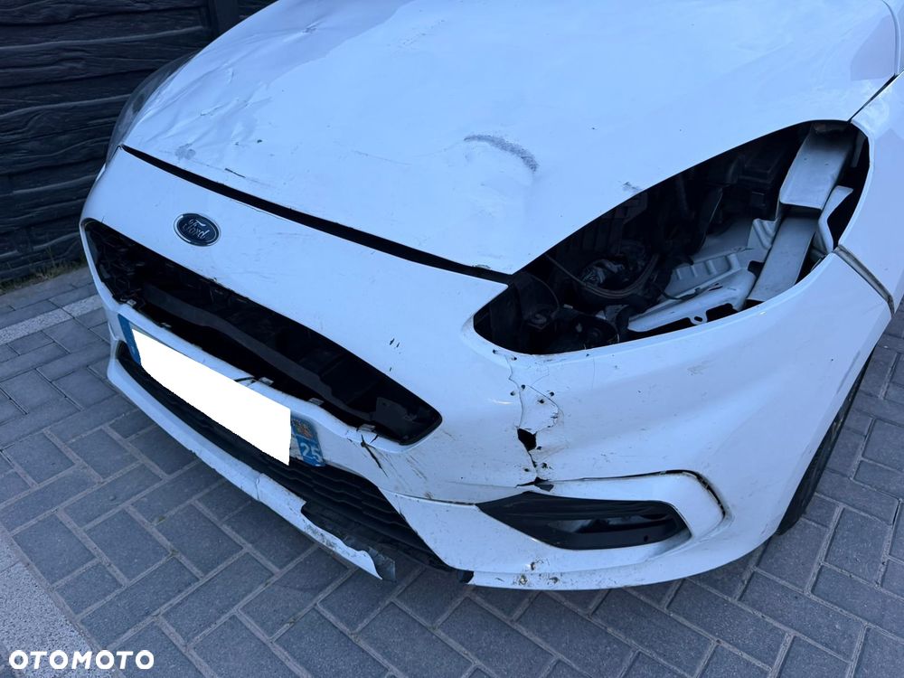 Ford Fiesta - 19