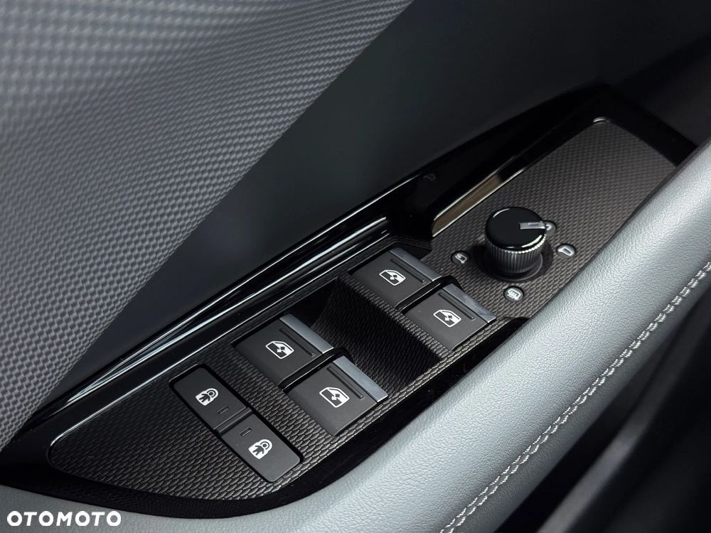 Audi Q3 TFSI mHEV 110 kW S tronic - 13