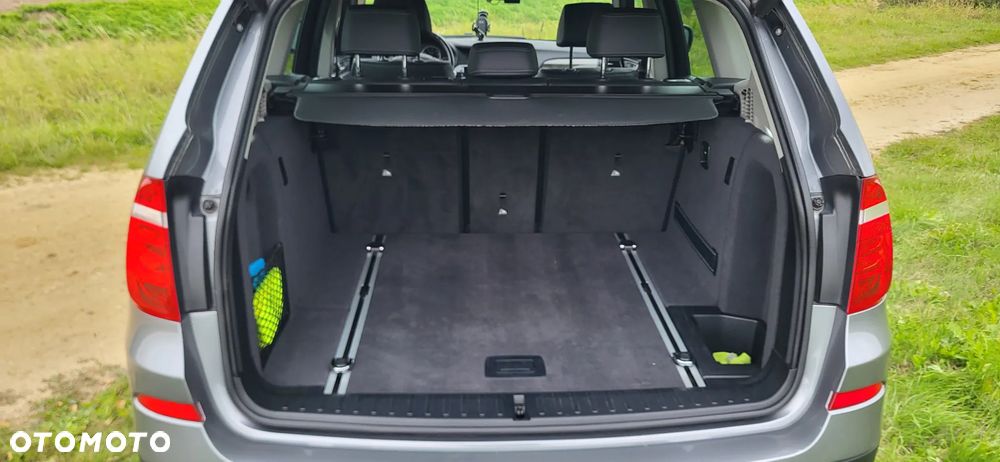 BMW X3 xDrive28i - 12