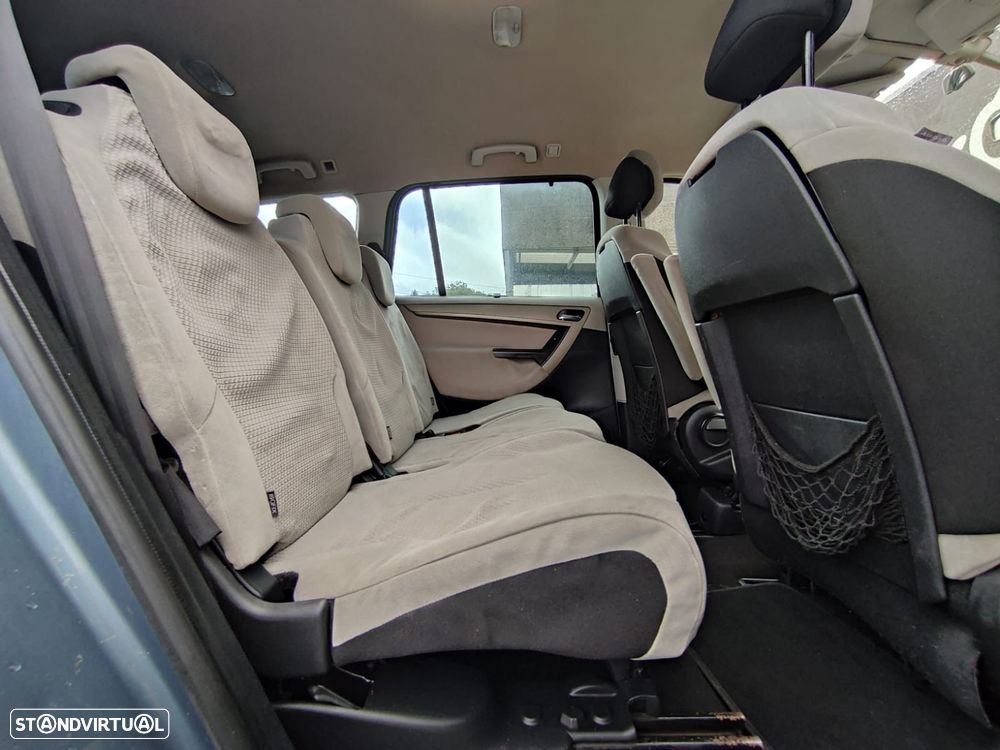 Citroën C4 Grand Picasso 1.6 HDi Dynamique - 24