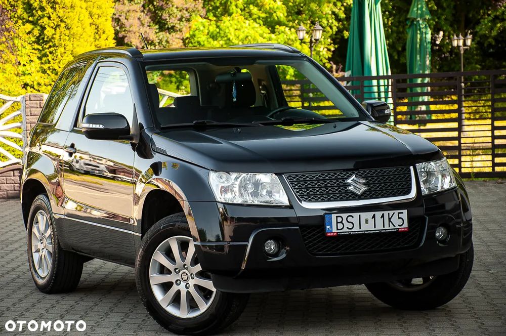 Suzuki Grand Vitara 2.4 Comfort - 35