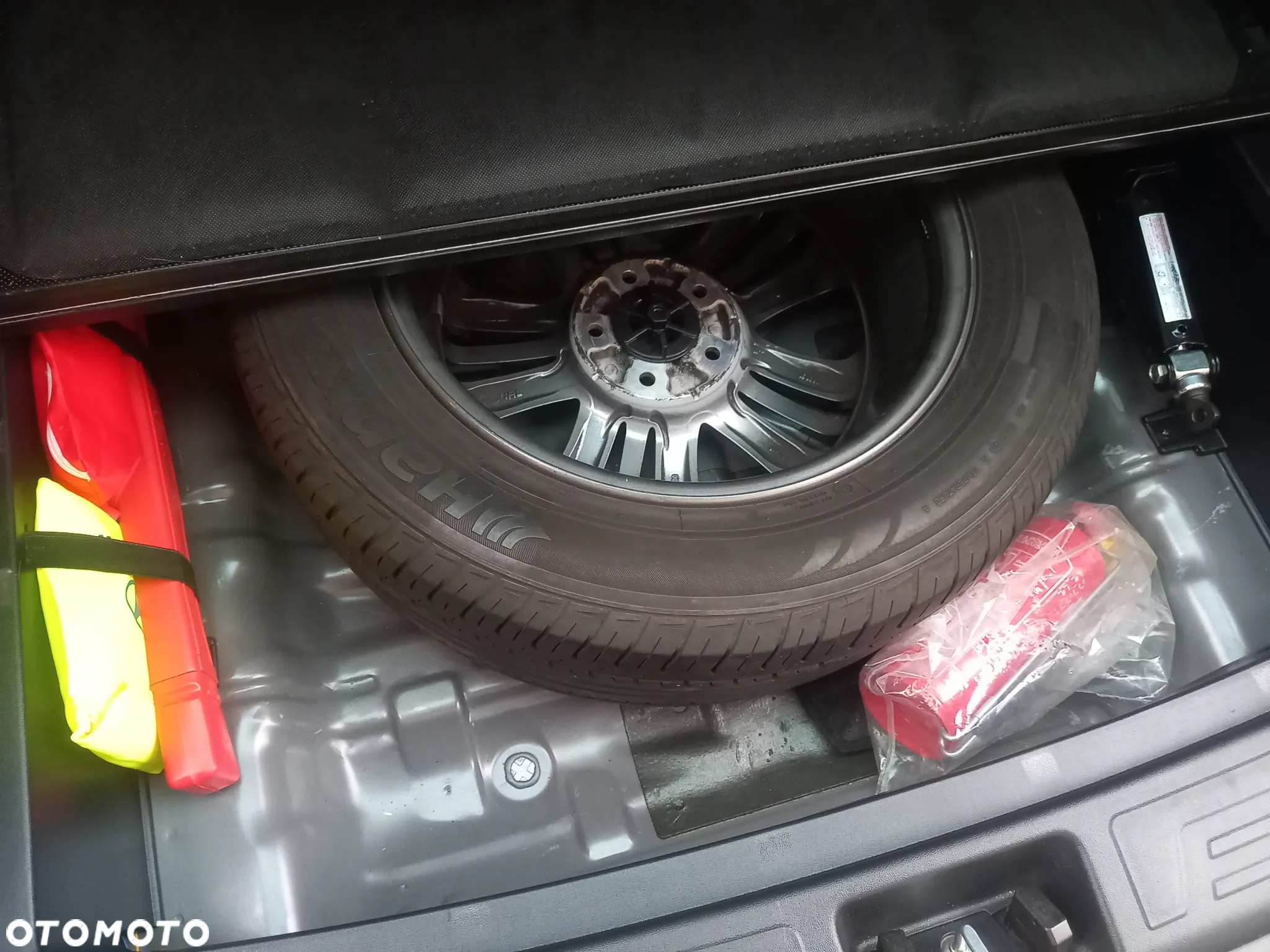 Hyundai ix35 1.7 CRDi Premium 2WD - 29