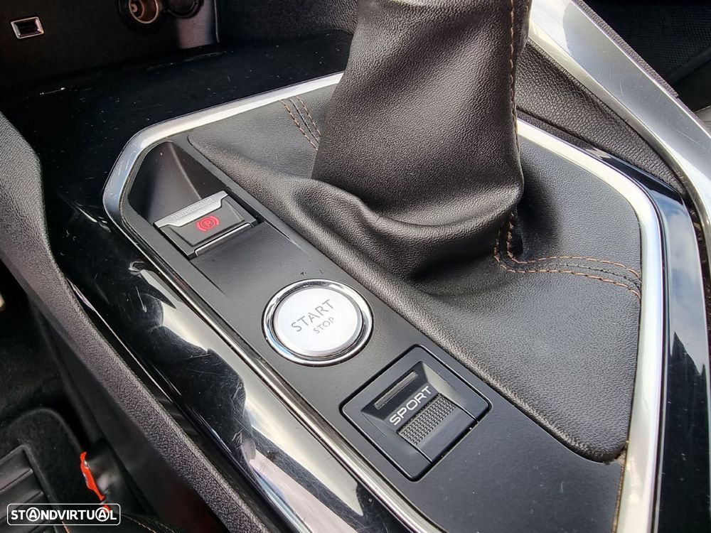 Peugeot 3008 1.6 BlueHDi GT Line - 16