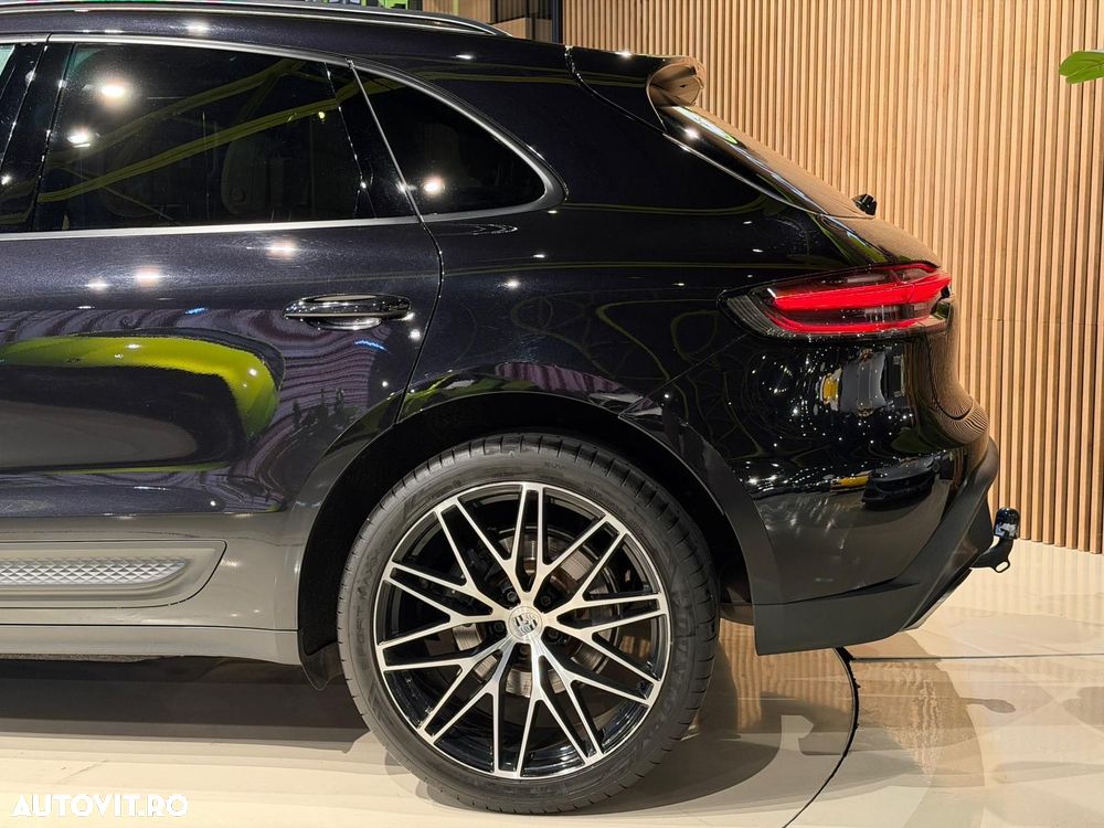 Porsche Macan T - 15