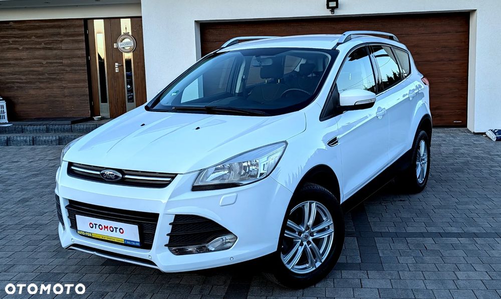 Ford Kuga 1.6 EcoBoost 2x4 Titanium - 3