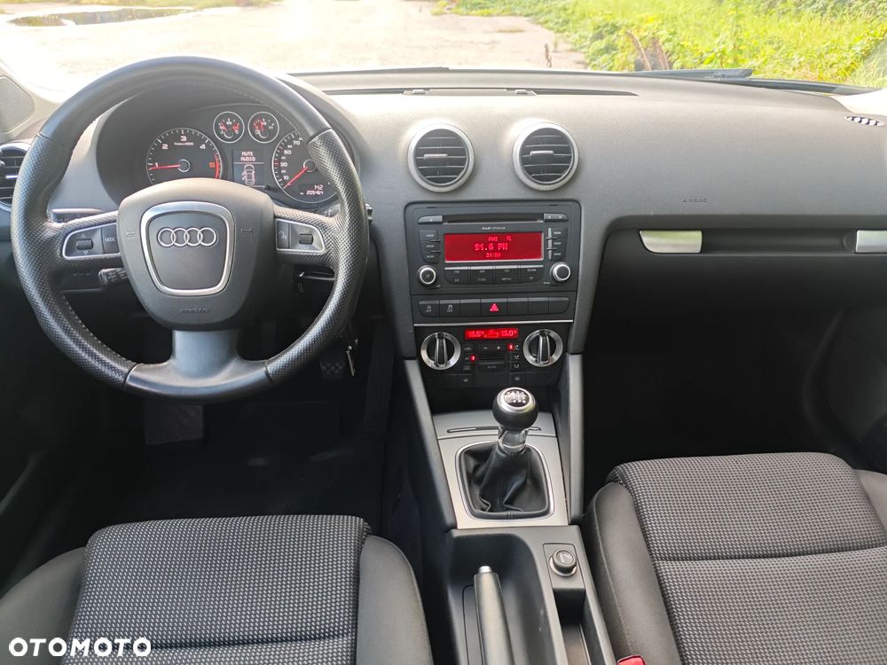 Audi A3 3-drzwiowe 2.0 TDI DPF Attraction - 17