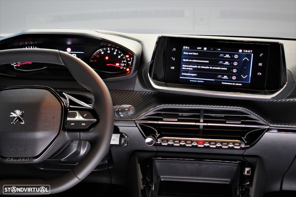 Peugeot 2008 1.2 PureTech Active Pack - 16