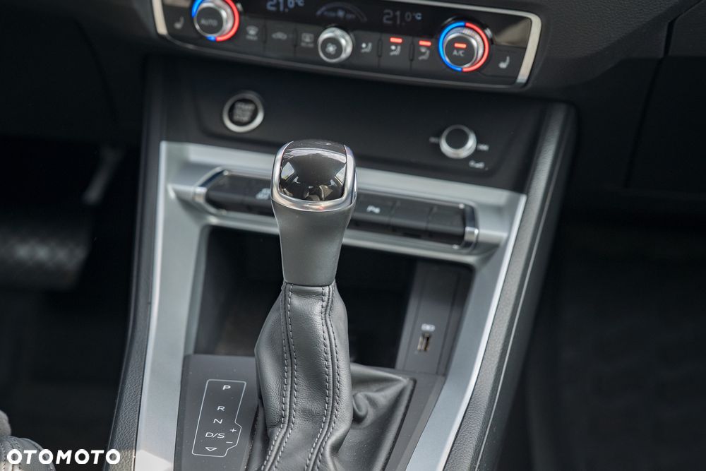 Audi Q3 40 TFSI Quattro S tronic - 14
