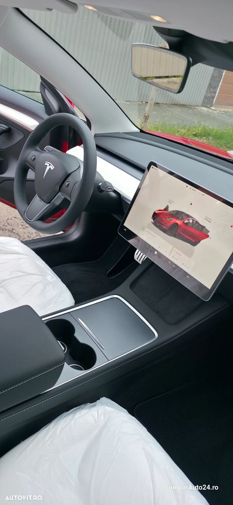 Tesla Model 3 Performance - 8