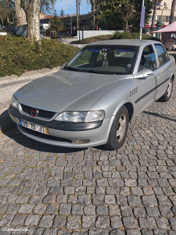 Opel Vectra 2.0 DTi Elegance - 1