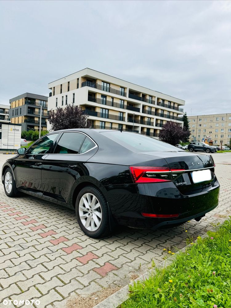 Skoda Superb 2.0 TDI SCR 4x4 Style DSG - 6