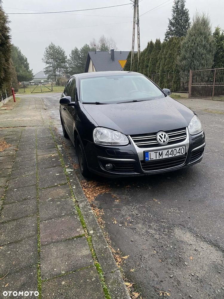 Volkswagen Jetta 1.6 TDI DPF Comfortline - 1