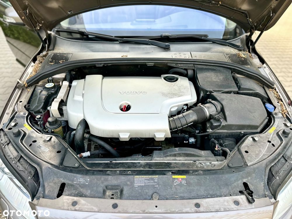 Volvo V70 D5 Summum - 31