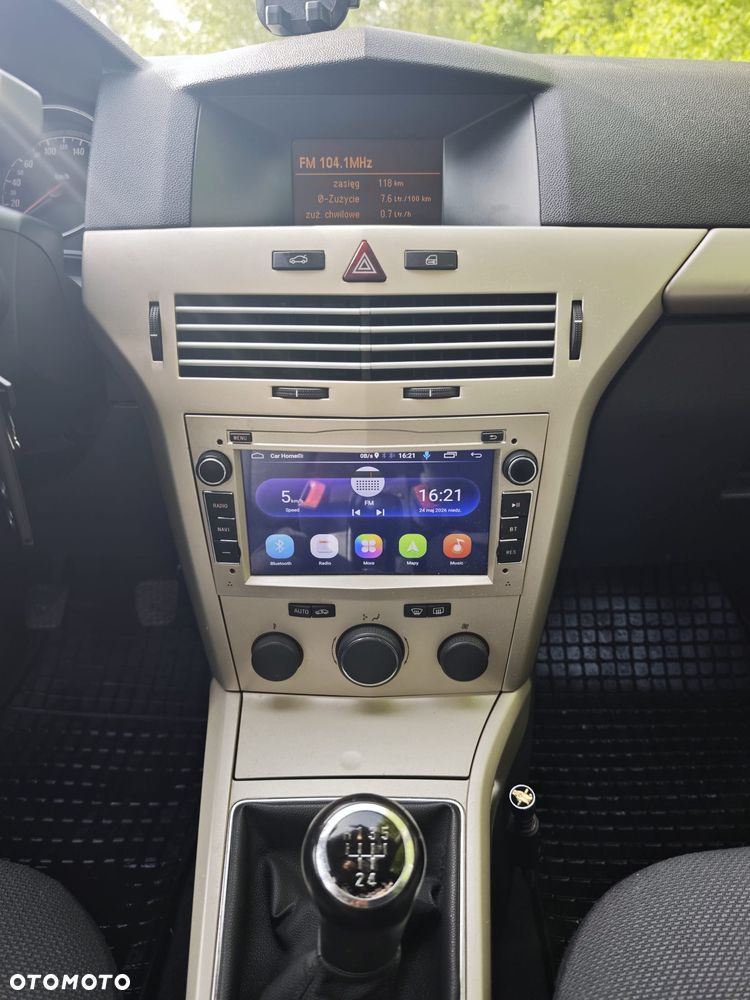 Opel Astra 1.6 Enjoy - 10