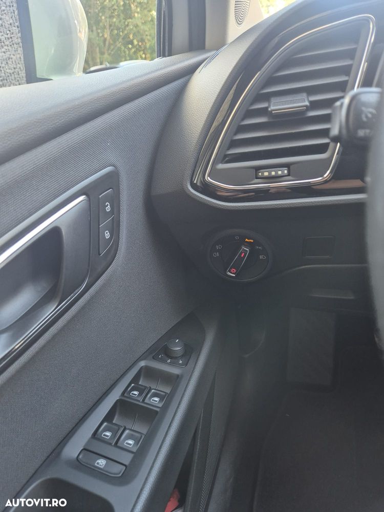 Seat Leon 1.6 TDI ECOMOTIVE Reference - 8