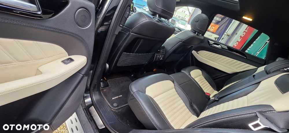 Mercedes-Benz CLE - 13