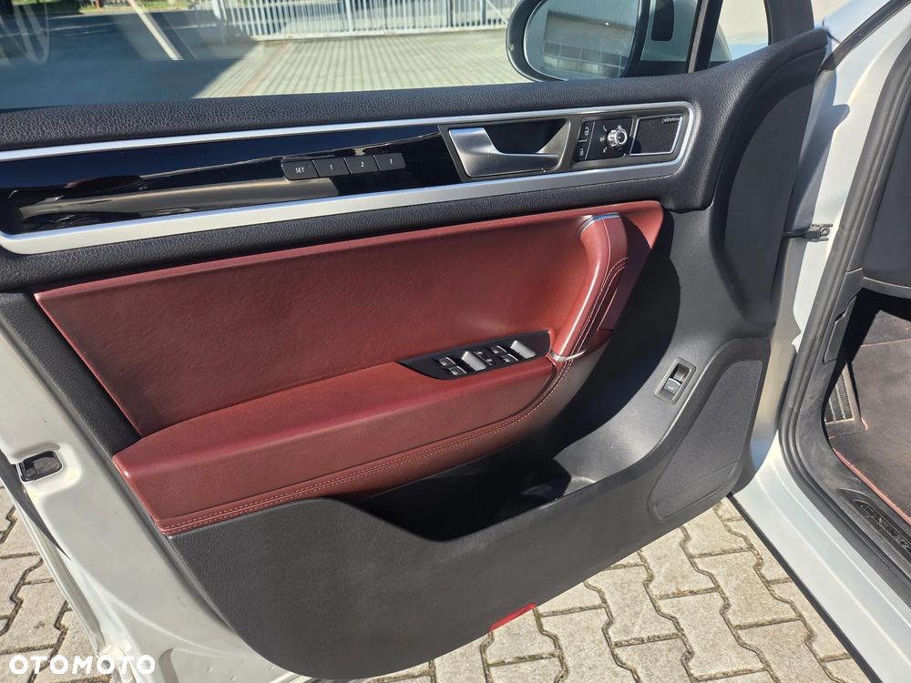 Volkswagen Touareg 4.2 V8 TDI - 8