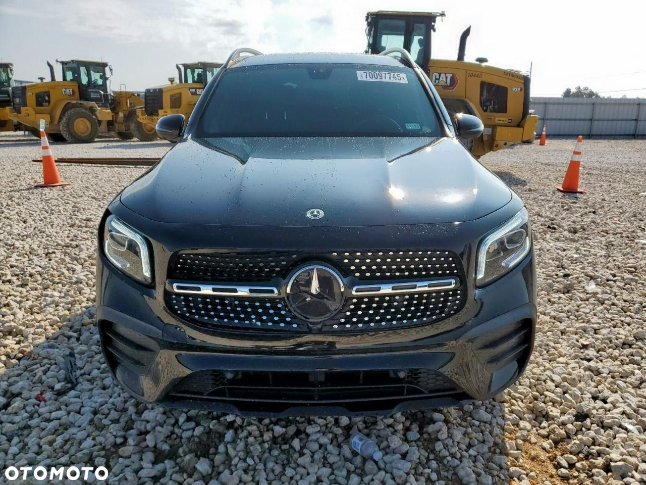 Mercedes-Benz GLB - 8