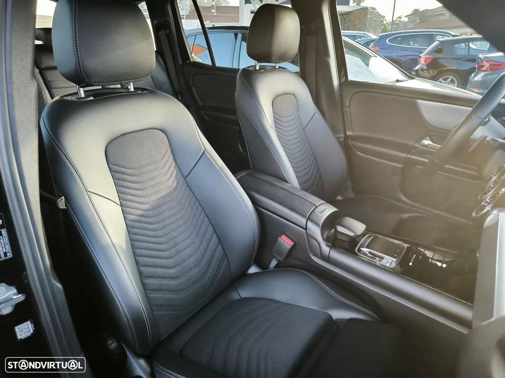 Mercedes-Benz GLB 180 d Style - 31