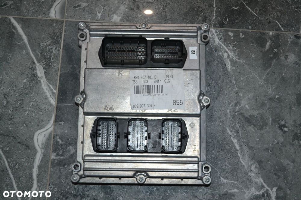 AUDI A4 B9 A5 8W 3,0 TDI QUATTRO KOMPUTER STEROWNIK SILNIKA 8W0907401E - 1